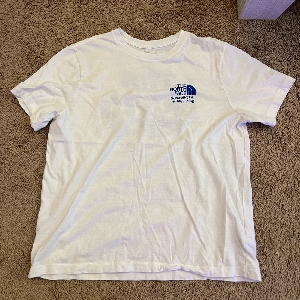 The North Face t shirt